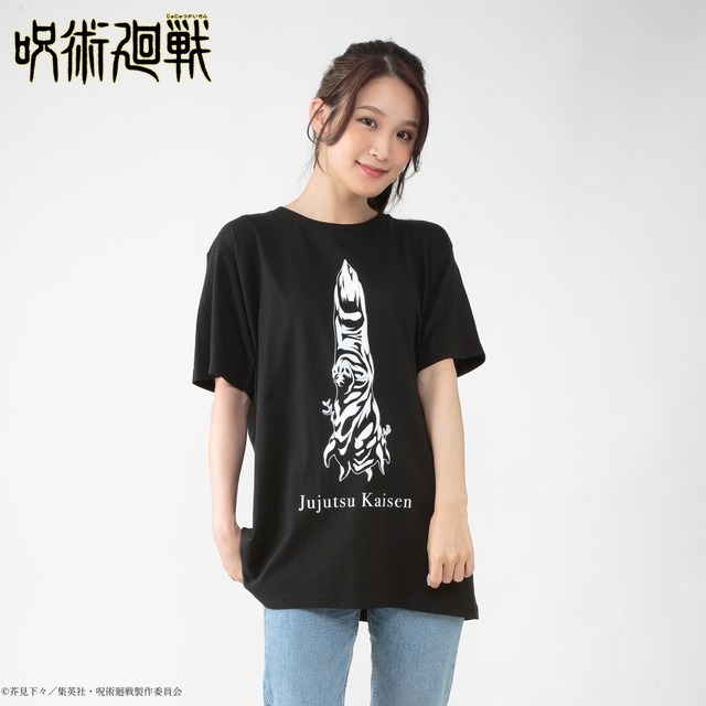 「呪術廻戦 宿儺の指 Tシャツ」3,850円（税込）（C）芥見下々／集英社・呪術廻戦製作委員会