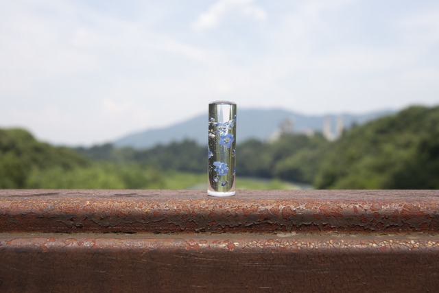 forget-me-not・丸印18mm18,480円（税込）（C）ANOHANA PROJECT