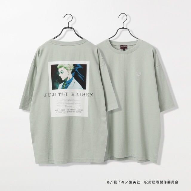 「半袖Tシャツ」3,850円（税込）（C）芥見下々／集英社・呪術廻戦製作委員会