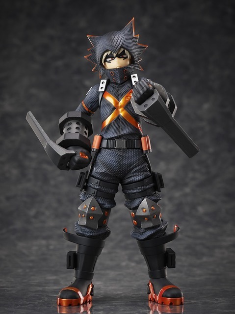 「1/8スケールフィギュア 爆豪勝己 ステルススーツVer.」12,100円（税込）（C）2021「僕のヒーローアカデミア THE MOVIE」製作委員会（C）堀越耕平／集英社