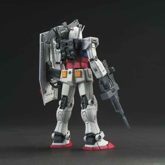 「HG 1/144 RX-78-02 ガンダム(GUNDAM THE ORIGIN版)安彦良和／機動戦士ガンダム THE ORIGIN展Edition」（C）創通・サンライズ