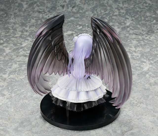「『Angel Beats!』立華かなで Key20周年記念ゴスロリver. リペイントカラー」17,050円（税込）（C）VISUAL ARTS/Key
