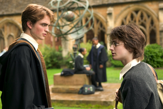 TM & (C) 2005 Warner Bros. Ent. , Harry Potter Publishing Rights (C) J.K.R