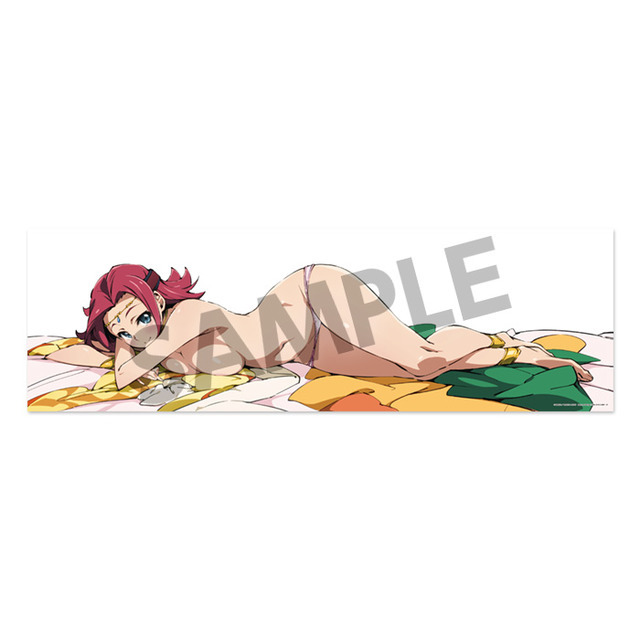 「コードギアス 復活のルルーシュ 添い寝抱き枕カバー　カレン」13,200円（税込）（C）SUNRISE／PROJECT L-GEASS　Character Design（C）2006-2018 CLAMP・ST