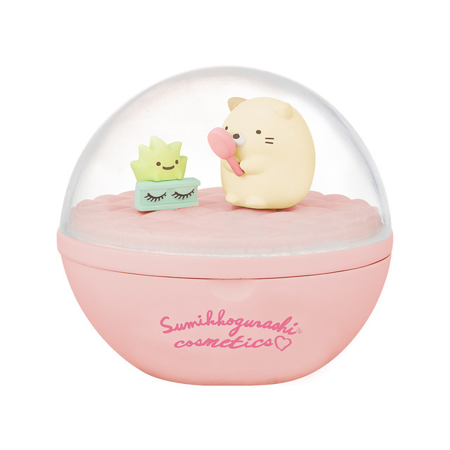 「一番コフレ すみっコぐらし Sumikkogurashi cosmetics」A賞：すみっコリウムパクト～ねこといっしょ～（C）2022 San-X Co., Ltd. All Rights Reserved.