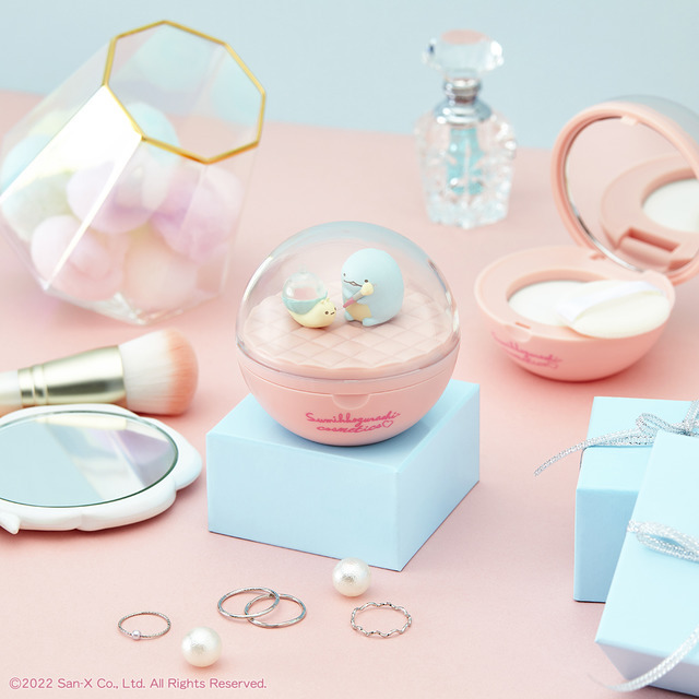 「一番コフレ すみっコぐらし Sumikkogurashi cosmetics」ラストワン賞：すみっコリウムパクト～とかげといっしょ～(イメージ)（C）2022 San-X Co., Ltd. All Rights Reserved.