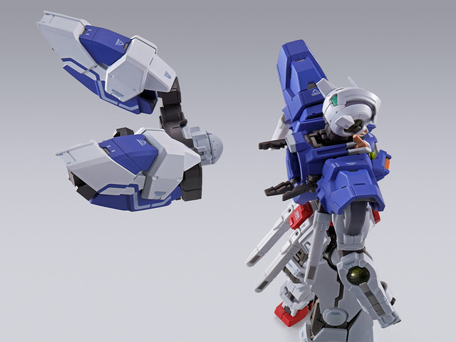 「METAL BUILD　ガンダムデヴァイズエクシア」20,000円（税別）（C）創通・サンライズ