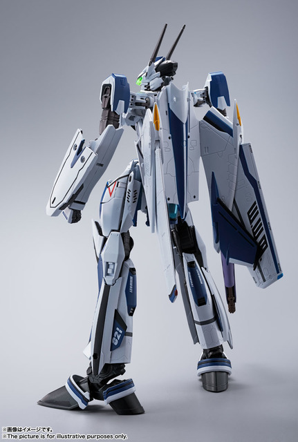 「DX超合金 VF-25メサイアバルキリー WORLDWIDE Anniv.」20,000円（税別）（C）2007 BIGWEST/MACROSS F PROJECT・MBS（C）2021 BIGWEST