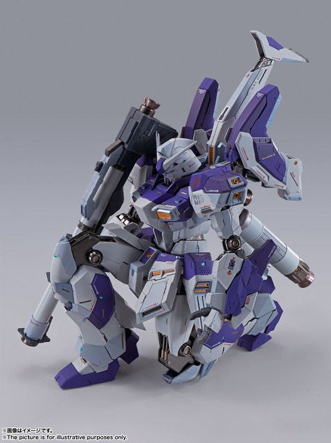 「METAL BUILD Hi-νガンダム」35,200円（税込）（C）創通・サンライズ