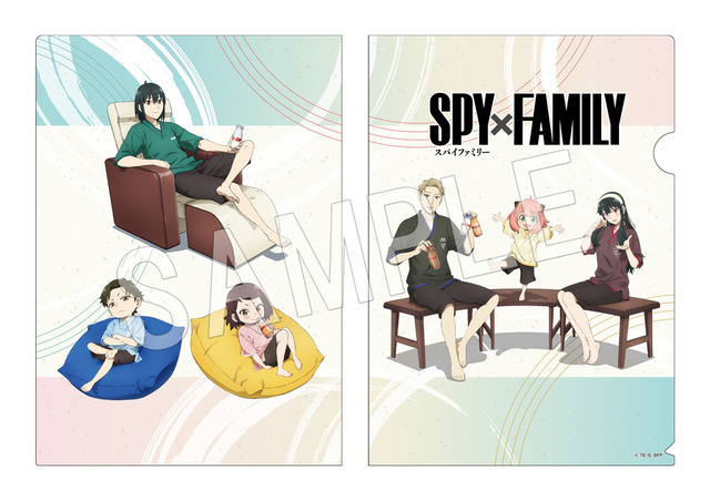 『SPY×FAMILY』×極楽湯コラボ「休日EXTRA MISSION お風呂でなかよし家族をアピールせよ」クリアファイル（C）遠藤達哉／集英社・SPY×FAMILY製作委員会