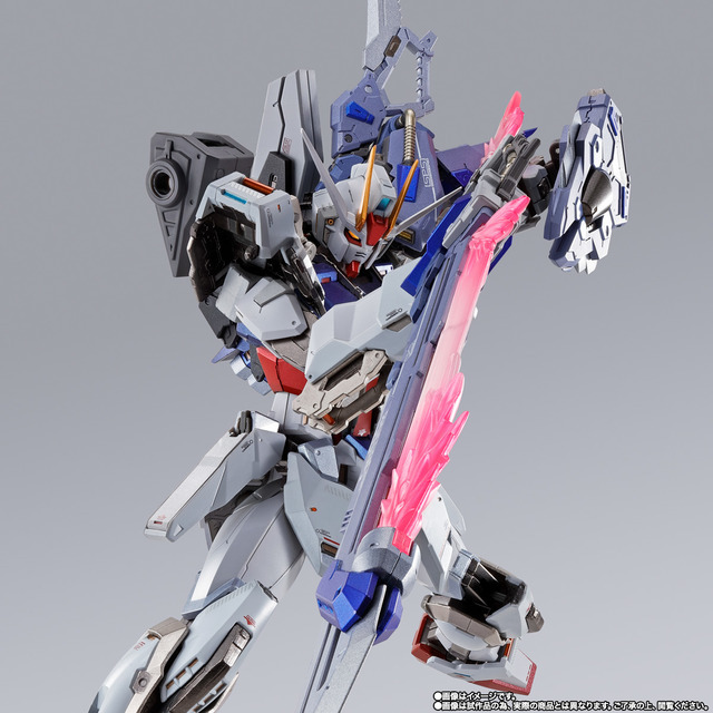 「ソードストライカー -METAL BUILD 10th Ver.-」9,900（税込）（C）創通・サンライズ