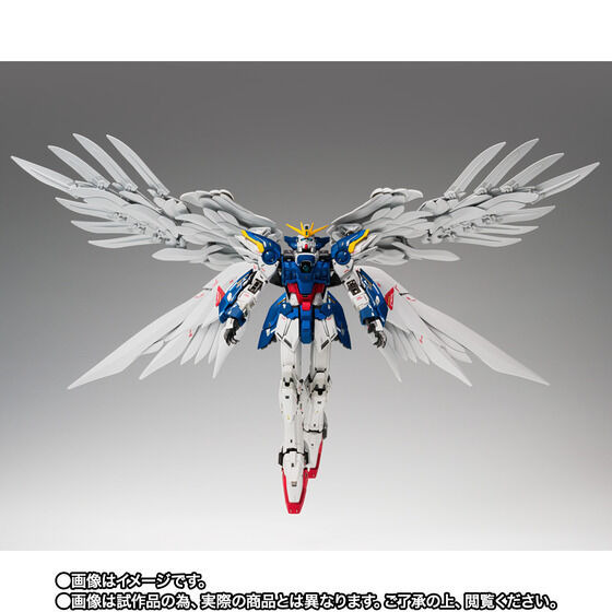 「GUNDAM FIX FIGURATION METAL COMPOSITE ウイングガンダムゼロ（EW版） Noble Color Ver.」30,800円（税込）（C）創通・サンライズ