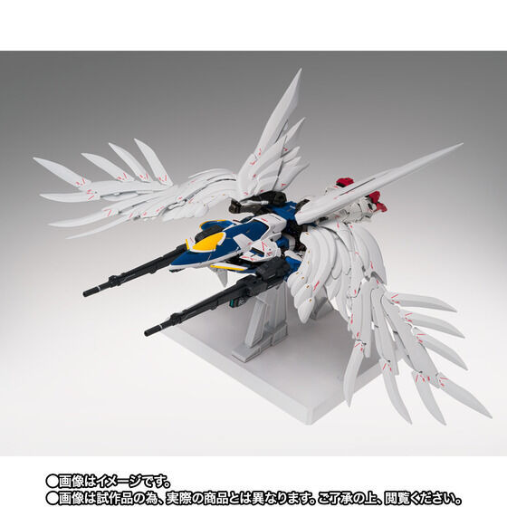 「GUNDAM FIX FIGURATION METAL COMPOSITE ウイングガンダムゼロ（EW版） Noble Color Ver.」30,800円（税込）（C）創通・サンライズ