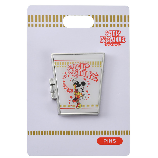 ディズニーストア×日清食品「カップヌードル」ピンバッジ （C）Disney