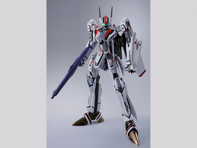 「DX超合金 VF-25F スーパーメサイアバルキリー（早乙女アルト機）リバイバルVer.」28,600円（税込）（C）2007 BIGWEST/MACROSS F PROJECT・MBS