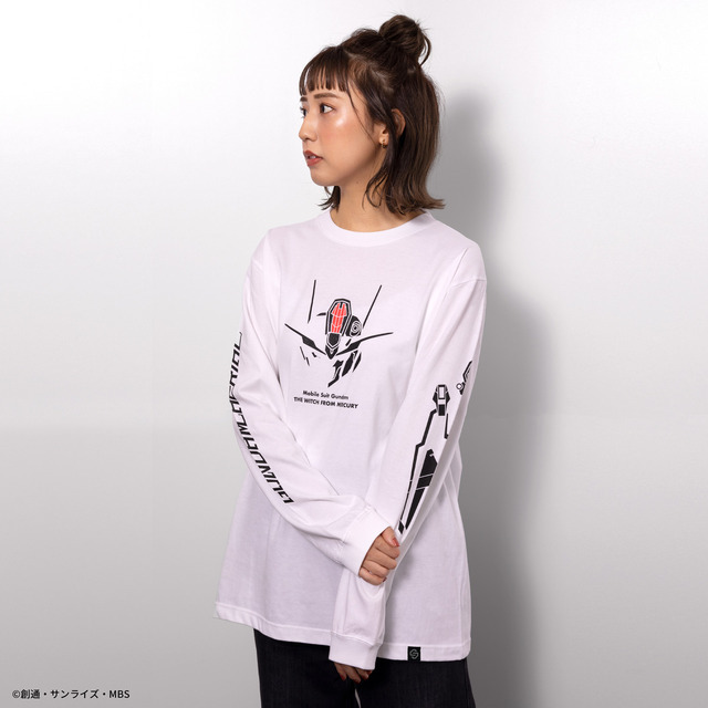 「STRICT-G 『機動戦士ガンダム 水星の魔女』長袖Tシャツ」（C）創通・サンライズ・MBS