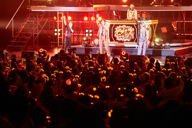 ヒプノシスマイク -Division Rap Battle- 8th LIVE ≪CONNECT THE LINE≫ to どついたれ本舗 公演初日オフィシャル写真 Photo by: 粂井健太（C）King Record Co., Ltd. All rights reserved.