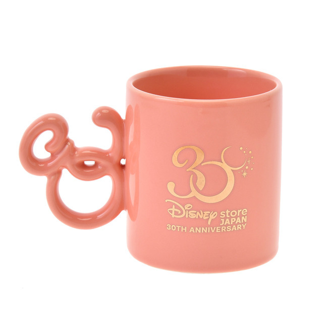 「ディズニーストア30周年記念グッズ」マグカップ（C）Disney（C）Disney. Based on the “Winnie the Pooh” works by A.A. Milne and E.H. Shepard.