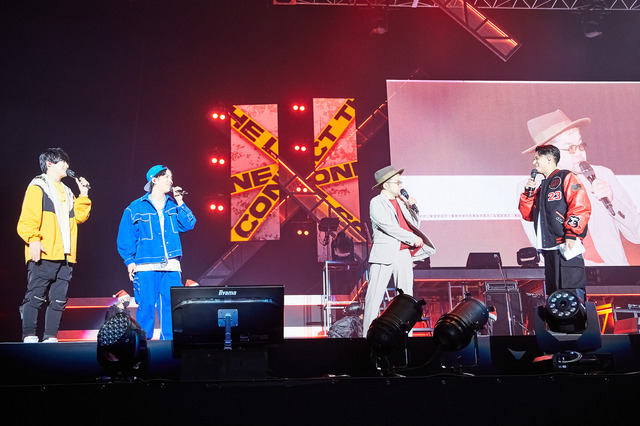 「ヒプノシスマイク -Division Rap Battle-8th LIVE 《CONNECT THE LINE》to Buster Bros!!!」公演初日オフィシャル写真 Photo by: 粂井健太（C）King Record Co., Ltd. All rights reserved.