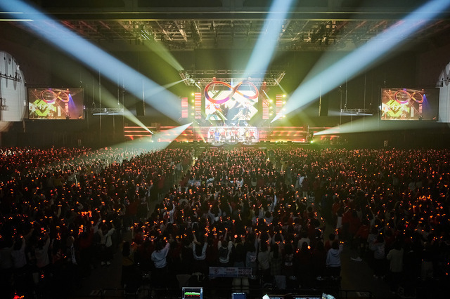 「ヒプノシスマイク -Division Rap Battle-8th LIVE 《CONNECT THE LINE》to Buster Bros!!!」公演初日オフィシャル写真 Photo by: 粂井健太（C）King Record Co., Ltd. All rights reserved.