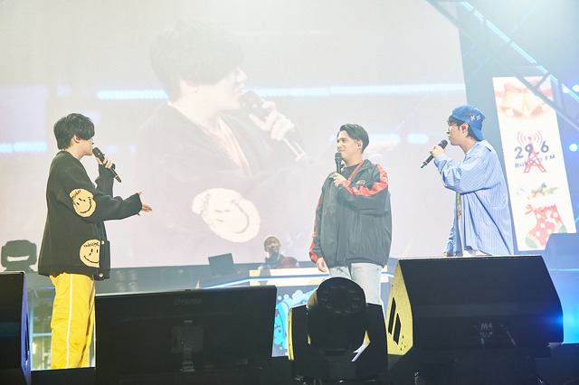 「ヒプノシスマイク -Division Rap Battle-8th LIVE 《CONNECT THE LINE》to Buster Bros!!!」公演DAY2オフィシャル写真 Photo by: 粂井健太（C）King Record Co., Ltd. All rights reserved.