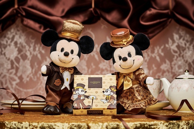 チョコレートをイメージした「nuiMOs」専用コスチューム（C）Disney