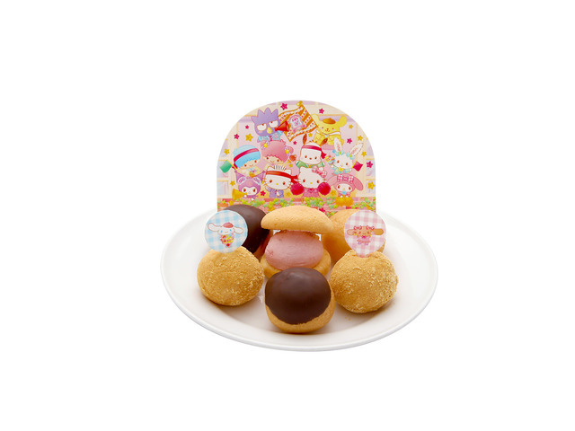 サンリオピューロランド「フレフレ★ピューロ学園」放課後♪ドーナツ＆クリームサンド（C）2022 SANRIO CO., LTD. TOKYO, JAPAN