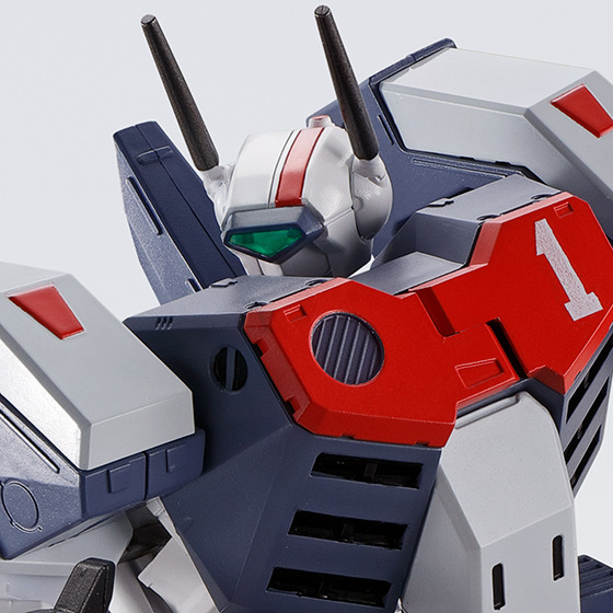 『超時空要塞マクロス』「VF-1J アーマードバルキリー（一条輝機）リバイバルVer.」13,200円（税込）（C）1982 BIGWEST