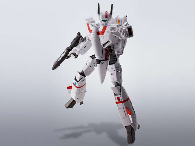 『超時空要塞マクロス』「VF-1J アーマードバルキリー（一条輝機）リバイバルVer.」13,200円（税込）（C）1982 BIGWEST