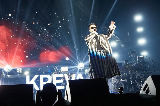 「ヒプノシスマイク -Division Rap Battle- 8th LIVE ≪CONNECT THE LINE≫ to Fling Posse」公演DAY2オフィシャル写真 Photo by: 粂井健太（C）King Record Co., Ltd. All rights reserved.