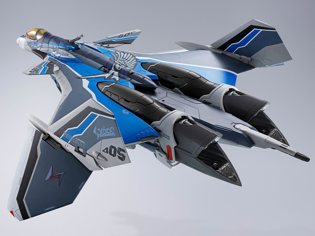 「DX超合金 劇場版 VF-31AX カイロスプラス（ヤテ・インメルマン機）」25,300円（税込）（C）2021 BIGWEST