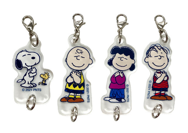 「LOVE LOVE スヌーピー展～Take Care with Peanuts～」アクリルキャラクターチャーム （C）2023 Peanuts Worldwide LLC