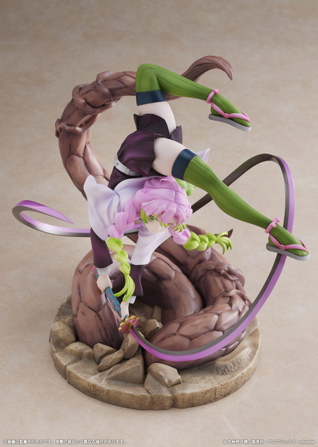 「甘露寺蜜璃　1/8スケールフィギュア」24,200円（税込）（C）吾峠呼世晴／集英社・アニプレックス・ufotable