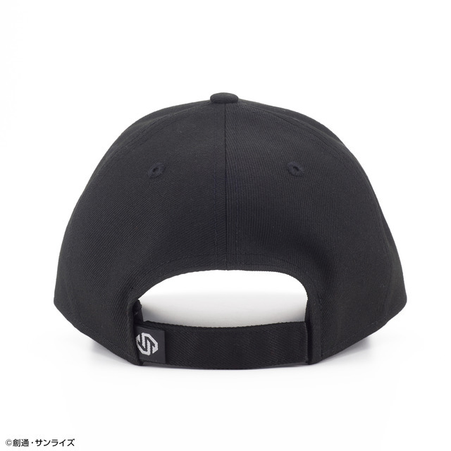 「STRICT-G×NEWERA 9FORTY　シャアモデル（ブラック）」6,600円（税込／送料・手数料別途）（C）創通・サンライズ