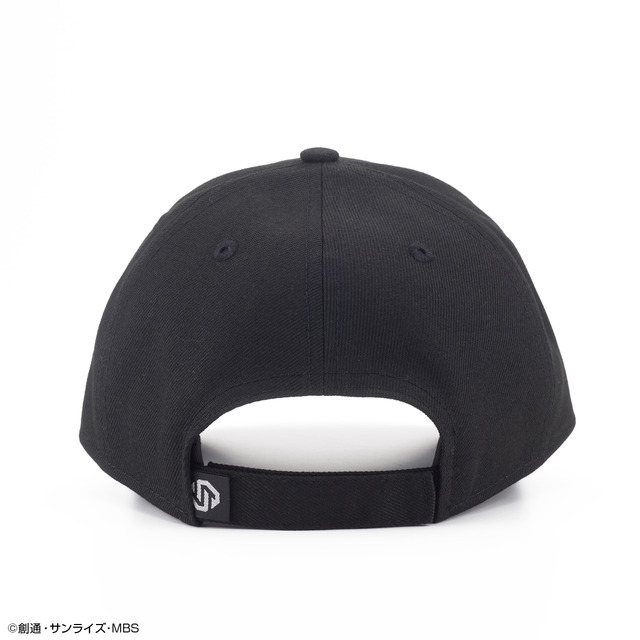 「STRICT-G×NEWERA 9FORTY　ホルダーモデル」6,600円（税込／送料・手数料別途）（C）創通・サンライズ・MBS