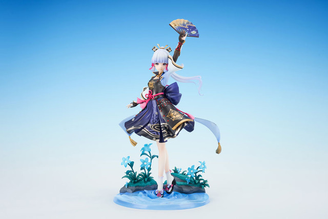 「原神 神里綾華・白鷺氷華Ver. 1/7スケール 完成品フィギュア」24,200円（税込）（C）miHoYo. All Rights Reserved.