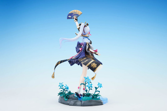 「原神 神里綾華・白鷺氷華Ver. 1/7スケール 完成品フィギュア」24,200円（税込）（C）miHoYo. All Rights Reserved.