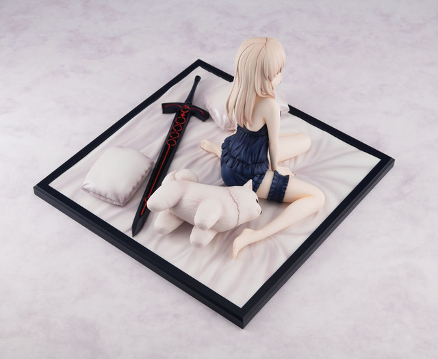 「『Fate/stay night [Heaven's Feel]』 セイバーオルタ ベビードールver.」通常版27,500円（税込）／KADOKAWAスペシャルセット30,800円（税込）（C）TYPE-MOON