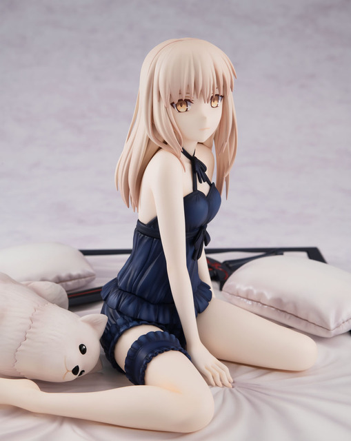 「『Fate/stay night [Heaven's Feel]』 セイバーオルタ ベビードールver.」通常版27,500円（税込）／KADOKAWAスペシャルセット30,800円（税込）（C）TYPE-MOON