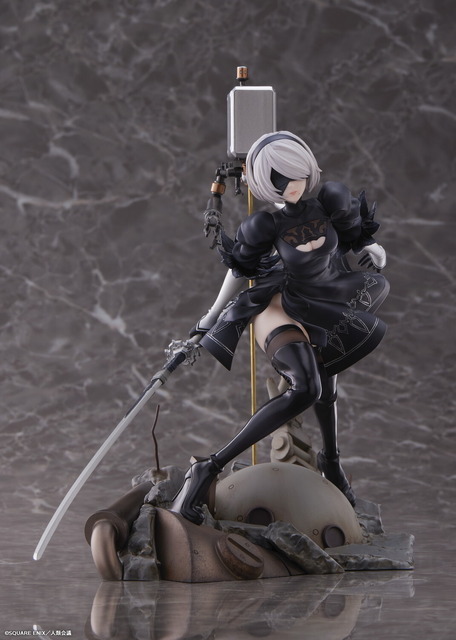 「2B 1/7スケールフィギュア」通常版18,000円（税込）／豪華版26,000円（税込）（C）SQUARE ENIX／人類会議