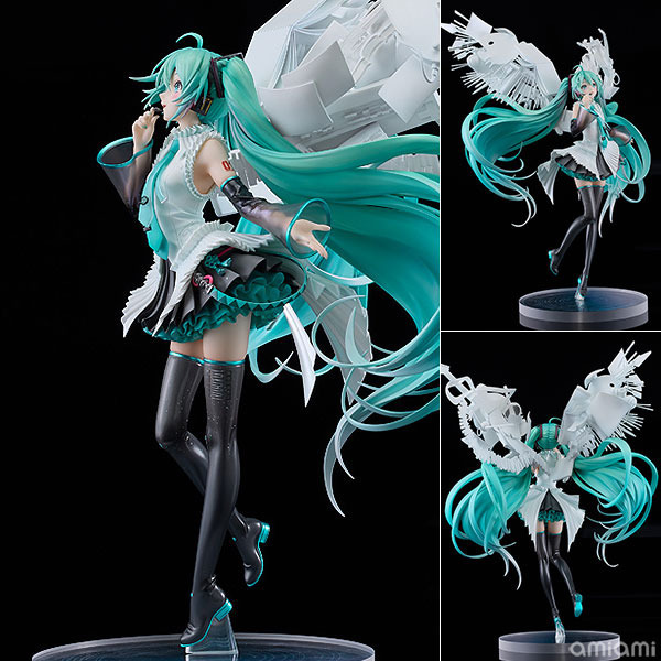 「キャラクター・ボーカル・シリーズ01 初音ミク Happy 16th Birthday Ver. 1/7スケール　完成品フィギュア」29,390円（税込）Art by Rella（C）Crypton Future Media， INC. www.piapro.net