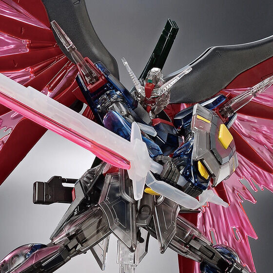 「劇場版公開記念パッケージ HG 1/144 デスティニーガンダムSpecII[クリアカラー]」2,640円（税込）（C）創通・サンライズ