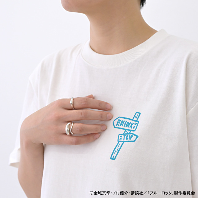 『ブルーロック』「Tシャツ」3,960円（税込）（C）金城宗幸・ノ村優介・講談社／「ブルーロック」製作委員会