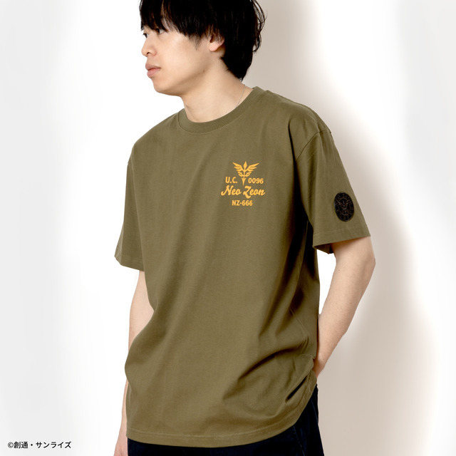 STRICT-G.ARMS『機動戦士ガンダム UC』ワッペン付半袖Tシャツ（C）創通・サンライズ