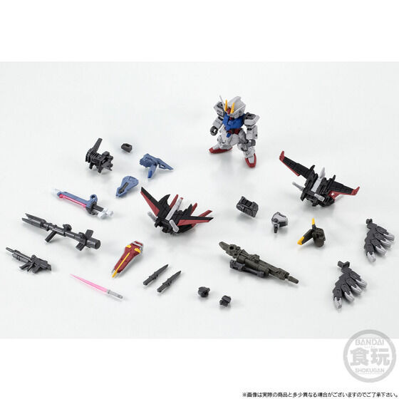 FW GUNDAM CONVERGE CORE ストライクガンダム FULL WEAPON SET【プレミアムバンダイ限定】3,960円（税込）（C）創通・サンライズ