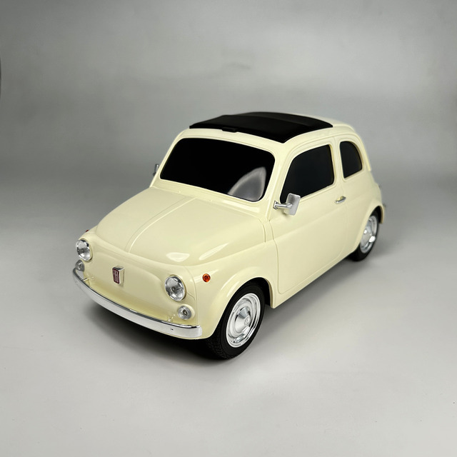 「Fiat Nuova 500 2WAY ティッシュケース」6,600円（税込）