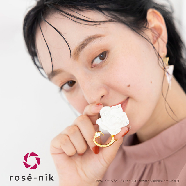 「再会の薔薇 ブローチ」
