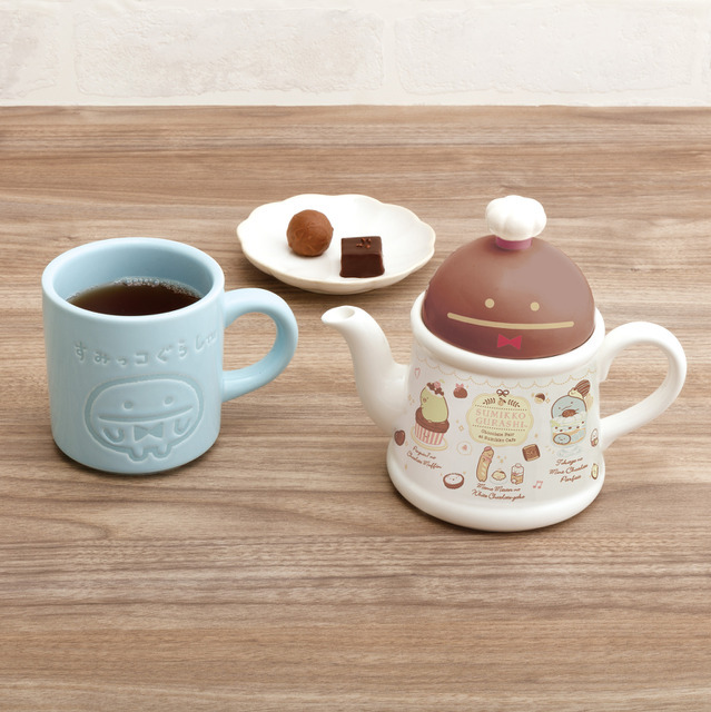 『すみっコぐらし』「喫茶すみっコでチョコレートフェア」テーマが登場「ティーポット」使用例（C）2025 SAN-X CO., LTD. ALL RIGHTS RESERVED.