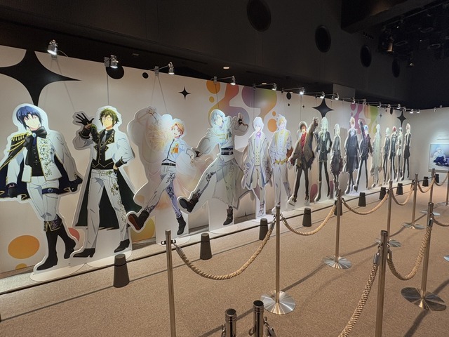 「アニメ アイドリッシュセブン MEMORIAL EXHIBITION」（C）BNOI/アイナナ製作委員会