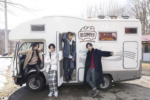 北海道旅の4人はそれぞれ個性あふれる吹きガラス作りに挑戦！『たびメイト Season2』より第4話の先行カット＆あらすじを紹介